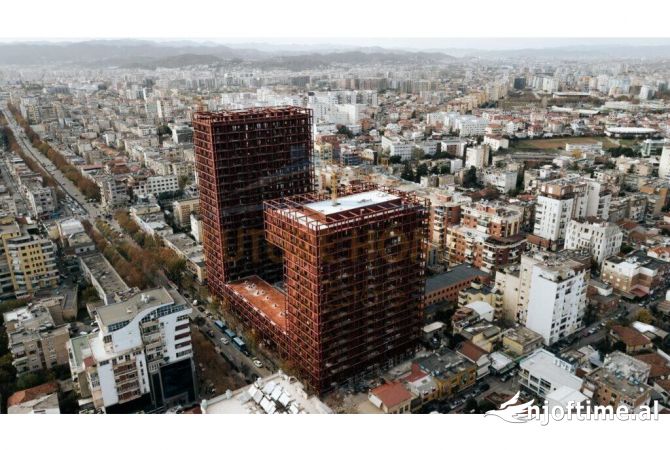 Ambient biznesi me qera 3+1 ne Tirane - 2,000 Euro