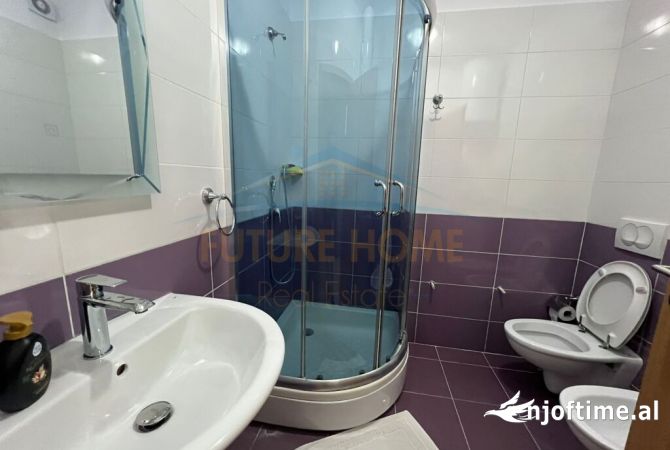 Shtepi me qera Apartament ne Tirane, 1+1, Mobilimi E mobiluar, Pagesa 550  Euro.