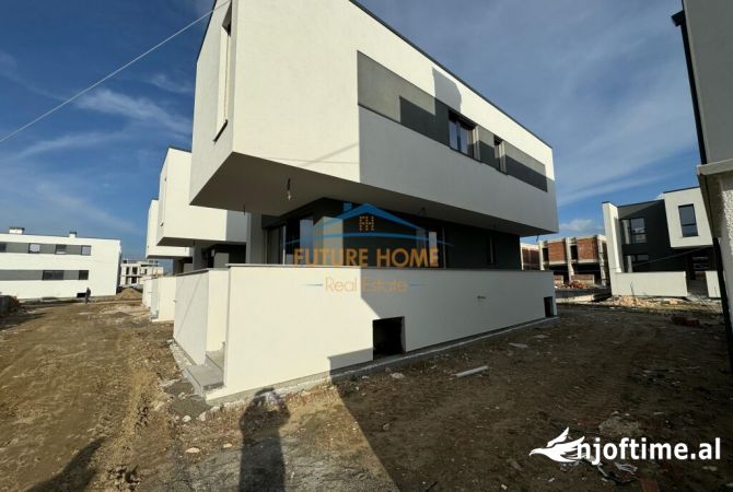 Shtepi ne shitje 3+1 ne Durres - 400,000 Euro