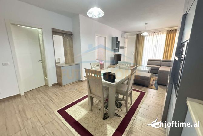 Shtepi me qera Apartament ne Tirane, 1+1, Mobilimi E mobiluar, Pagesa 420  Euro.