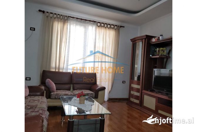 Shtepi ne shitje Apartament ne Tirane, 1+1, Mobilimi E mobiluar, Pagesa 150,000  Euro.
