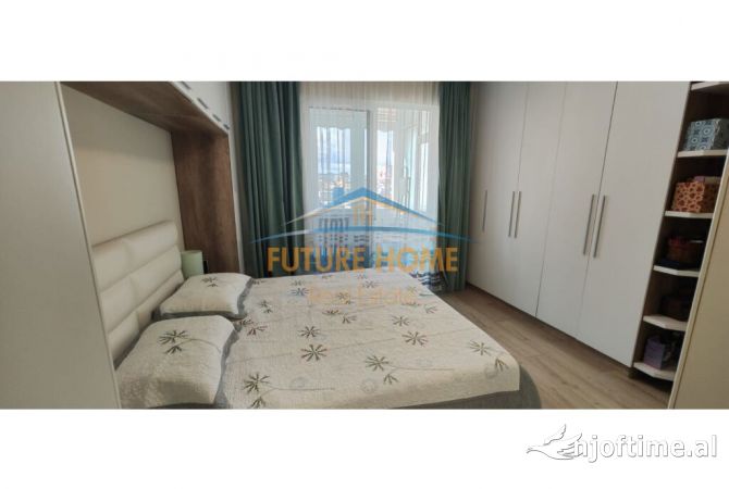 Shtepi ne shitje Apartament ne Tirane, 2+1, Mobilimi E mobiluar, Pagesa 220,000  Euro.