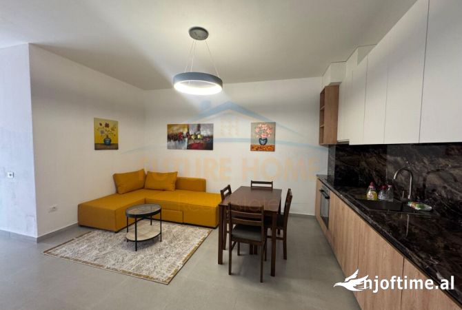 Shtepi me qera 2+1 ne Tirane - 750 Euro