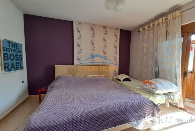 Shtepi ne shitje Apartament ne Tirane, 2+1, Mobilimi E mobiluar, Pagesa 162,000  Euro.