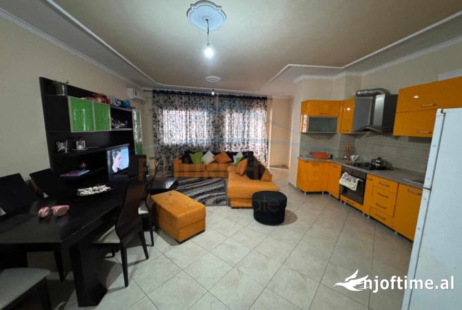 Shtepi ne shitje 2+1 ne Tirane - 160,000 Euro