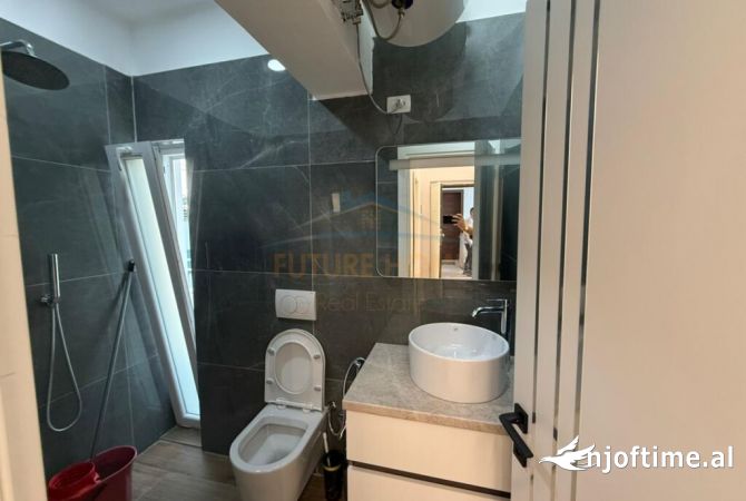 Shtepi me qera Apartament ne Tirane, 1+1, Mobilimi E mobiluar, Pagesa 500  Euro.