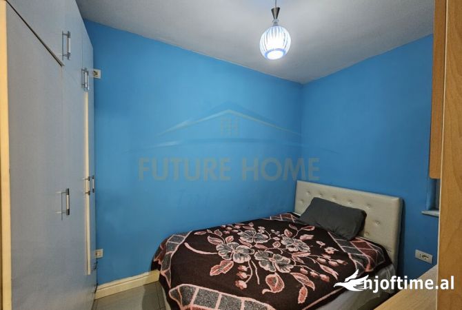 Shtepi me qera 4+1 ne Tirane - 800 Euro