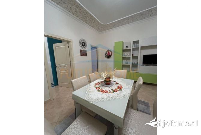 Shtepi ne shitje 1+1 ne Tirane - 70,000 Euro