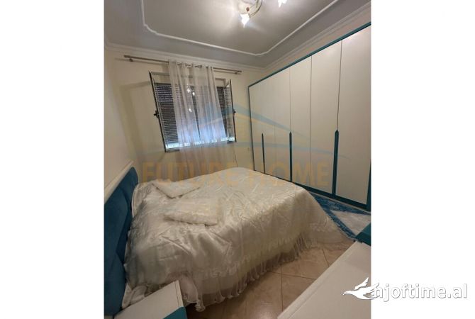 Shtepi ne shitje 1+1 ne Tirane - 70,000 Euro