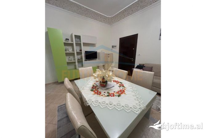 Shtepi ne shitje 1+1 ne Tirane - 70,000 Euro