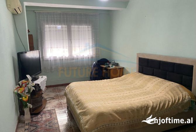Shtepi me qera Apartament ne Tirane, 2+1, Mobilimi E mobiluar, Pagesa 650  Euro.