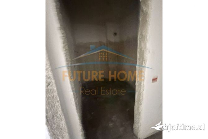 Shtepi ne shitje 1+1 ne Tirane - 90,000 Euro