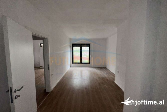 Shtepi ne shitje 1+1 ne Tirane - 120,000 Euro