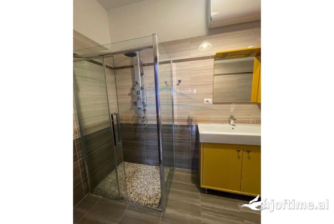 Apartment for rent in Tirana 4+1, Furnished