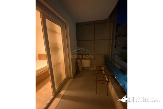 Shtepi ne shitje Apartament ne Tirane, 1+1, Mobilimi E mobiluar, Pagesa 145,000  Euro.