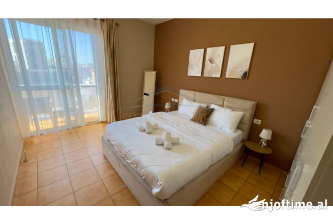 Shtepi ne shitje Apartament ne Tirane, 1+1, Mobilimi E mobiluar, Pagesa 212,850  Euro.