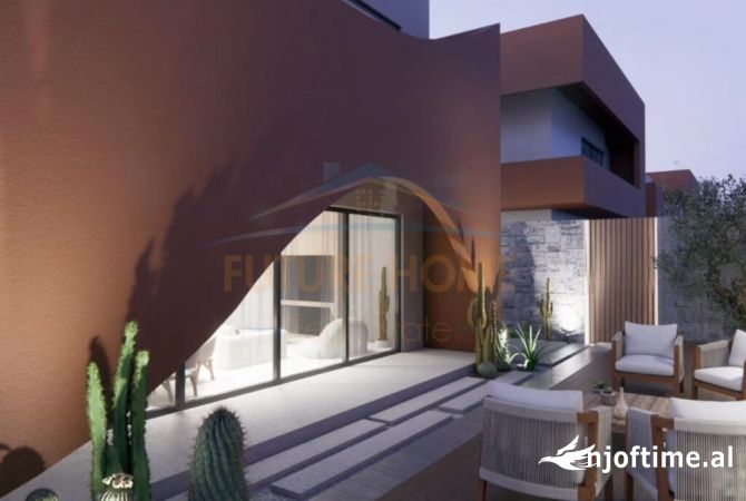 Shtepi ne shitje Vila Luksoze ne Durres, 4+1, Mobilimi Bosh, pa mobiluar, Pagesa 500,000  Euro.