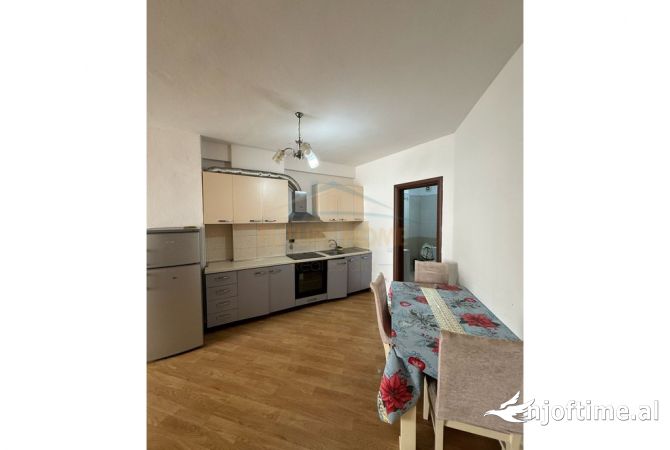 Shtepi ne shitje 1+1 ne Tirane - 92,000 Euro