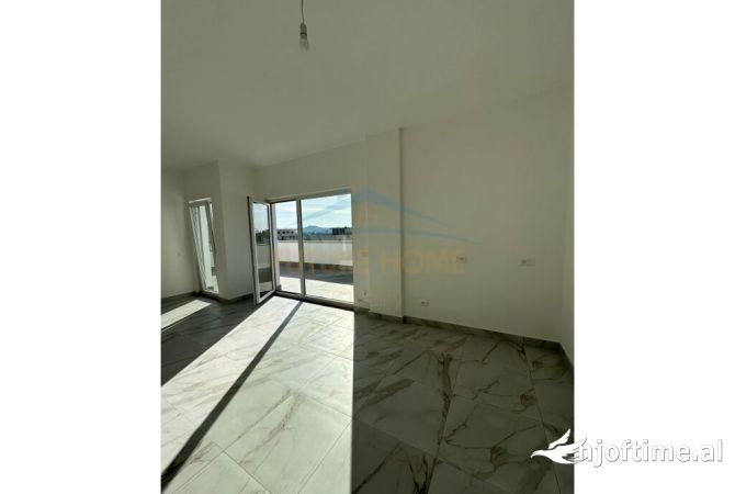 Shtepi ne shitje 1+1 ne Durres - 121,000 Euro