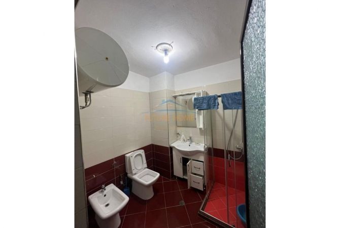 Shtepi ne shitje 2+1 ne Tirane - 150,000 Euro