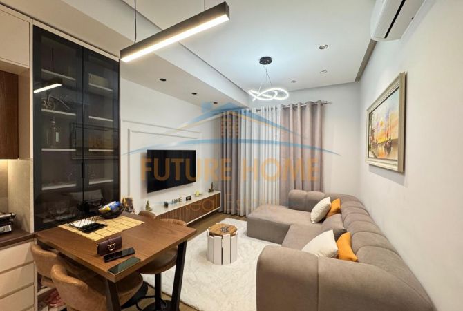 Shtepi ne shitje Apartament ne Tirane, 2+1, Mobilimi E mobiluar, Pagesa 155,000  Euro.