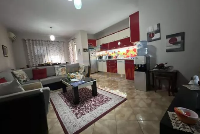 Shtepi ne shitje 2+1 ne Tirane - 205,000 Euro