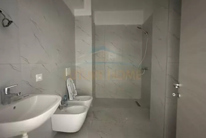 Shtepi ne shitje Garsoniere ne Tirane - 138,000 Euro