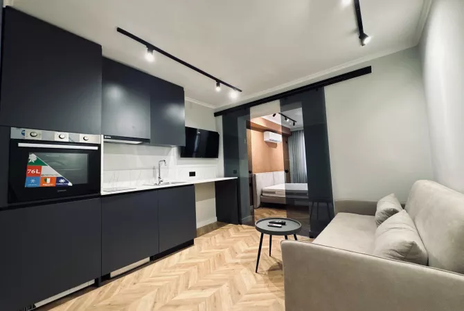 Shtepi ne shitje Apartament ne Tirane, 3+1, Mobilimi E mobiluar, Pagesa 268,000  Euro.