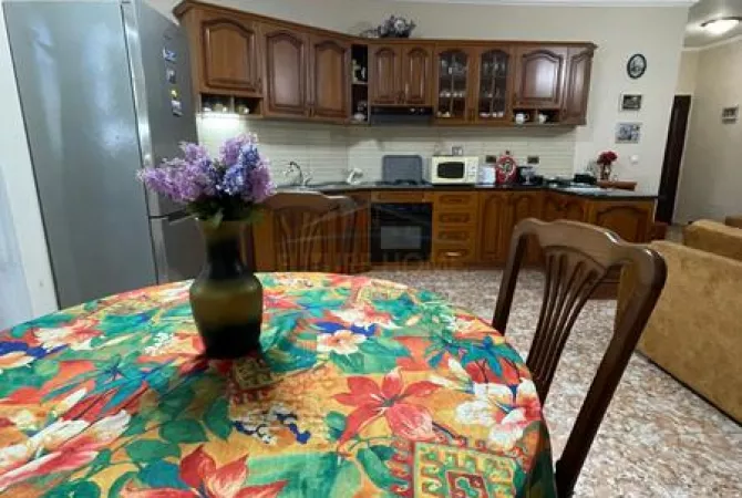 Shtepi ne shitje 2+1 ne Tirane - 160,000 Euro