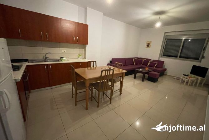 Shtepi ne shitje 1+1 ne Tirane - 96,000 Euro