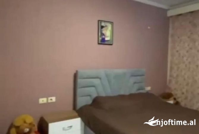 Shtepi me qera 2+1 ne Tirane - 50,000 Leke