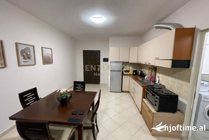 Shtepi me qera 1+1 ne Durres - 400 Euro