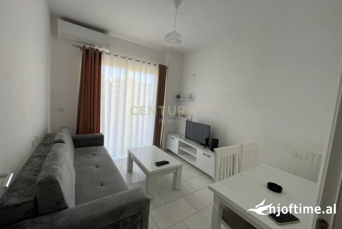 Shtepi me qera 1+1 ne Durres - 300 Euro