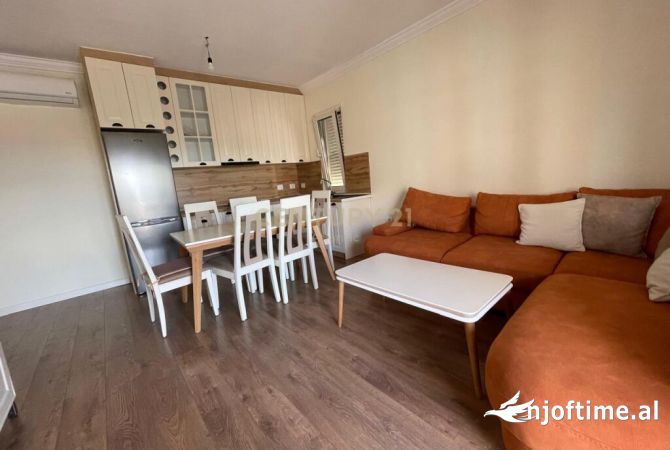 Shtepi me qera 2+1 ne Durres - 400 Euro