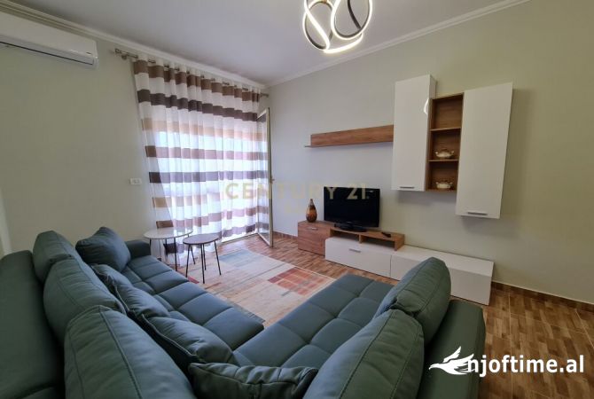 Shtepi me qera 2+1 ne Durres - 400 Euro