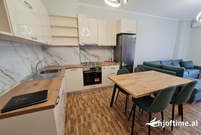 Shtepi me qera 2+1 ne Durres - 400 Euro