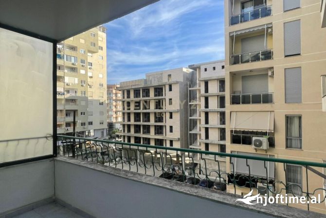 Shtepi me qera 2+1 ne Durres - 650 Euro