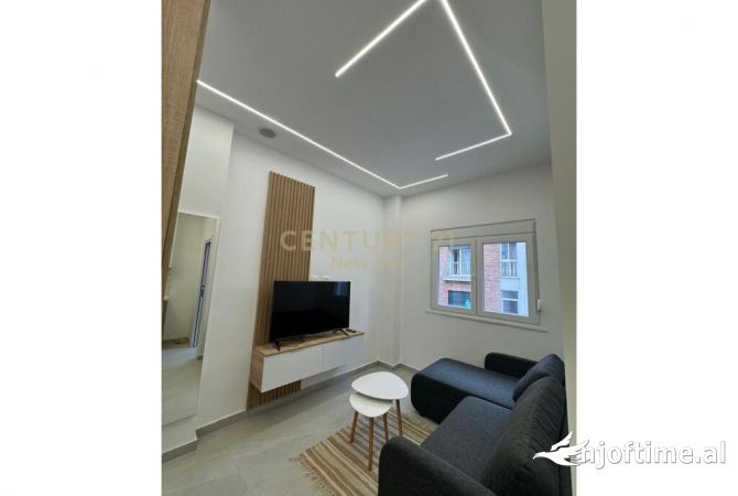 Shtepi me qera 1+1 ne Durres - 400 Euro