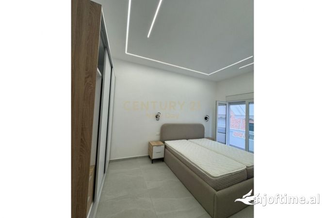 Shtepi me qera 1+1 ne Durres - 400 Euro
