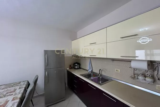 Shtepi me qera 1+1 ne Durres - 450 Euro