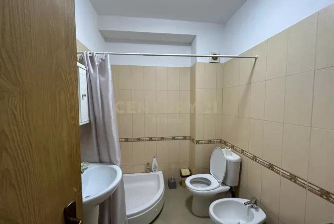 Shtepi me qera 1+1 ne Durres - 450 Euro