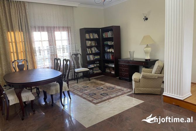 Shtepi me qera 3+1 ne Tirane - 1,000 Euro