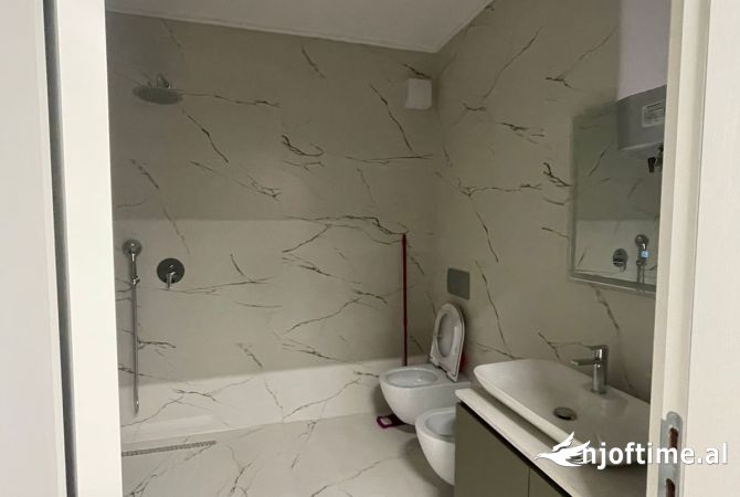 Shtepi me qera Apartament ne Tirane, 1+1, Mobilimi E mobiluar, Pagesa 500  Euro.