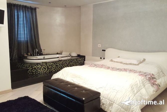 Shtepi me qera 3+1 ne Tirane - 3,000 Euro