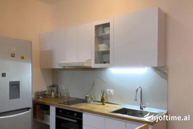 Shtepi ne shitje 1+1 ne Tirane - 116,000 Euro