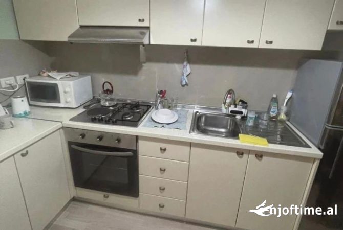 Shtepi ne shitje 2+1 ne Tirane - 100,000 Euro