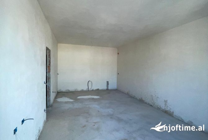 Shtepi ne shitje 2+1 ne Tirane - 145,000 Euro