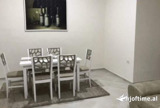 Casa in affitto 1+1 a Tirana - 350 Euro
