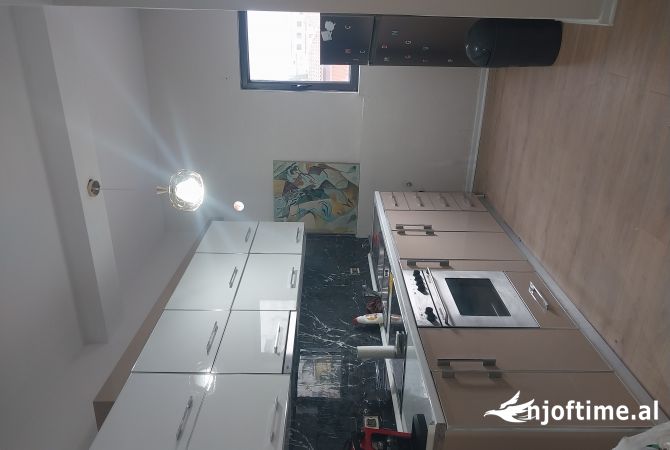 Shtepi me qera 2+1 ne Tirane - 500 Euro