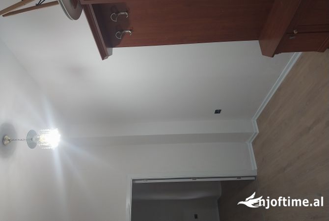 Shtepi me qera 2+1 ne Tirane - 500 Euro